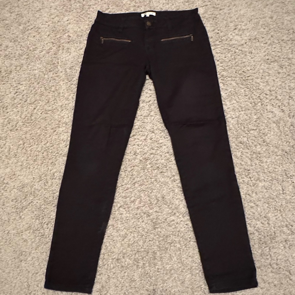 Black Skinny Jeans with zippers